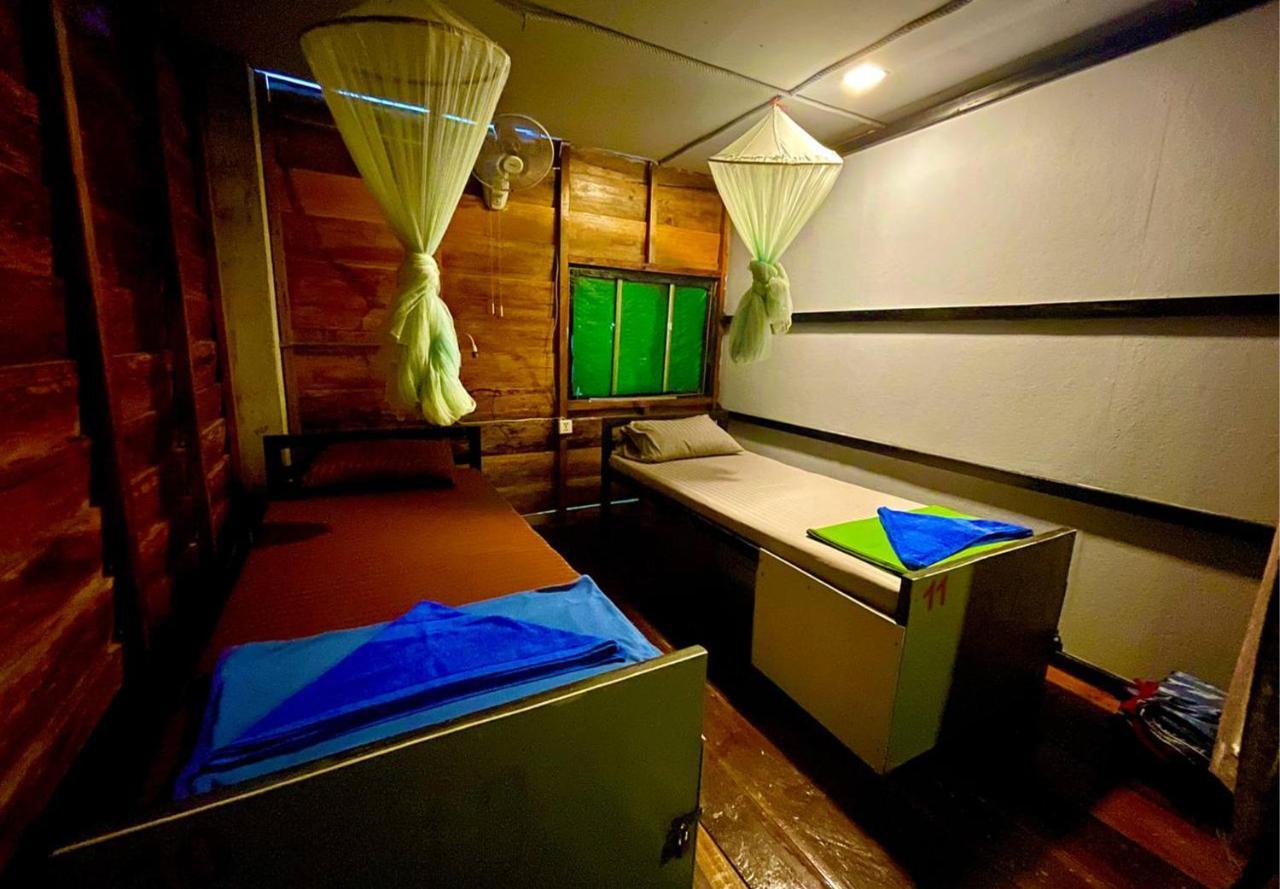 The Cliff Hostel, M'Pay Bay Koh Rong Sanloem Exterior foto